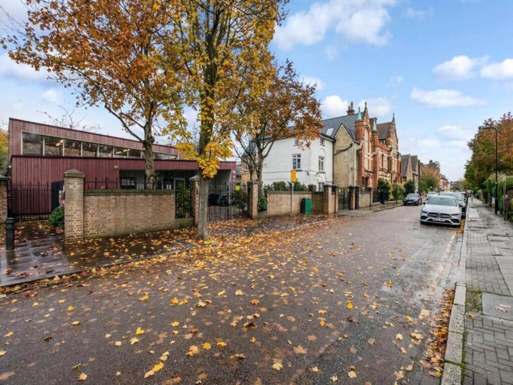 Pass The Keys Ealing Queen Of The Suburbs 2Bd Apartment London Exterior foto